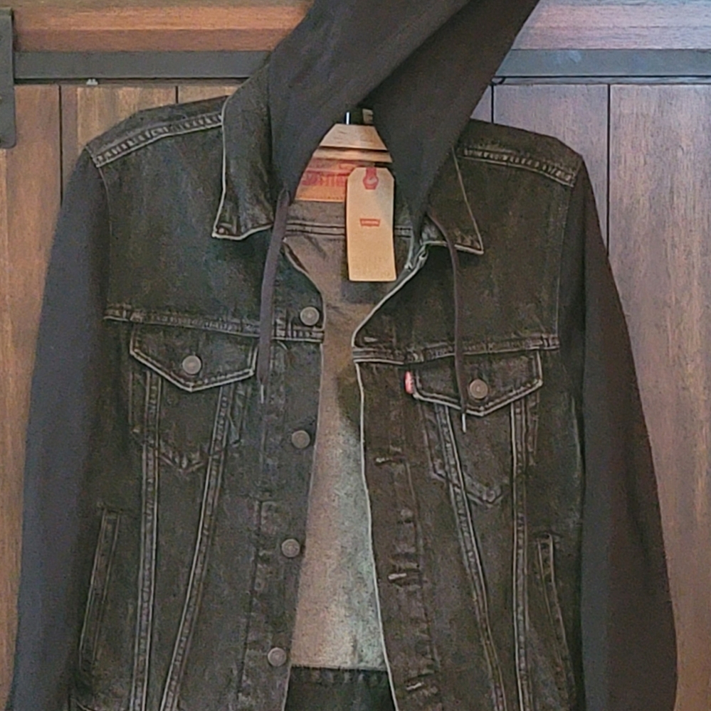 ***SOLD***Trucker Jacket - Picture 2 of 7